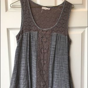 Summer tank with lace